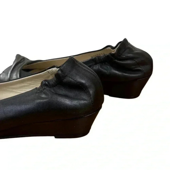 AGL Peep toe Wedge Twist Knot Flat Leather Wedge Black US 7 EUC - Picture 8 of 13
